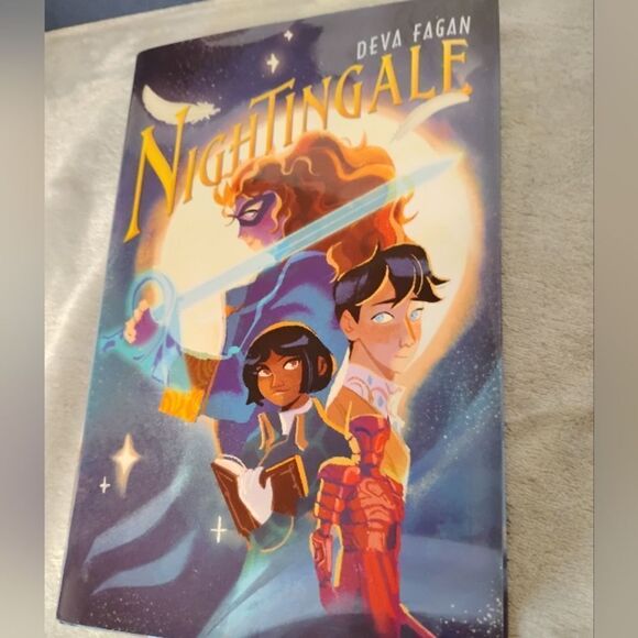 Tween Book Bundle - Picture 6 of 9